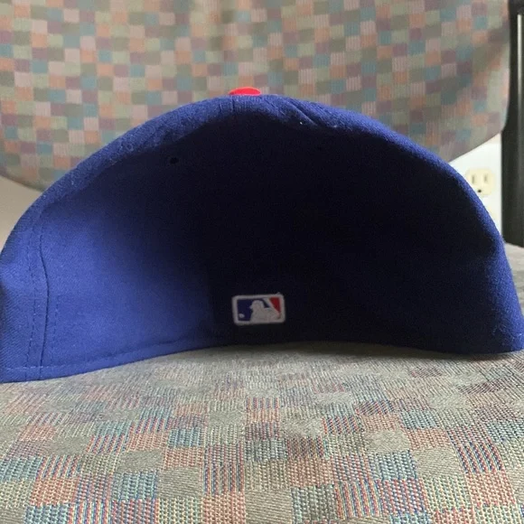 Chicago cubs fitted hat - Picture 2 of 5